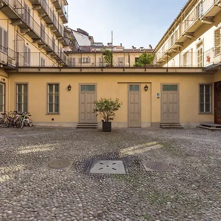 Stylish In Central Apartamento Turín